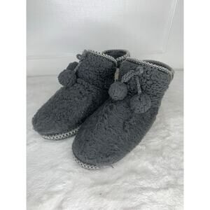 Womens Gray Sherpa Fleece Bootie Slippers With Pom-Poms & Sheep Print Backing